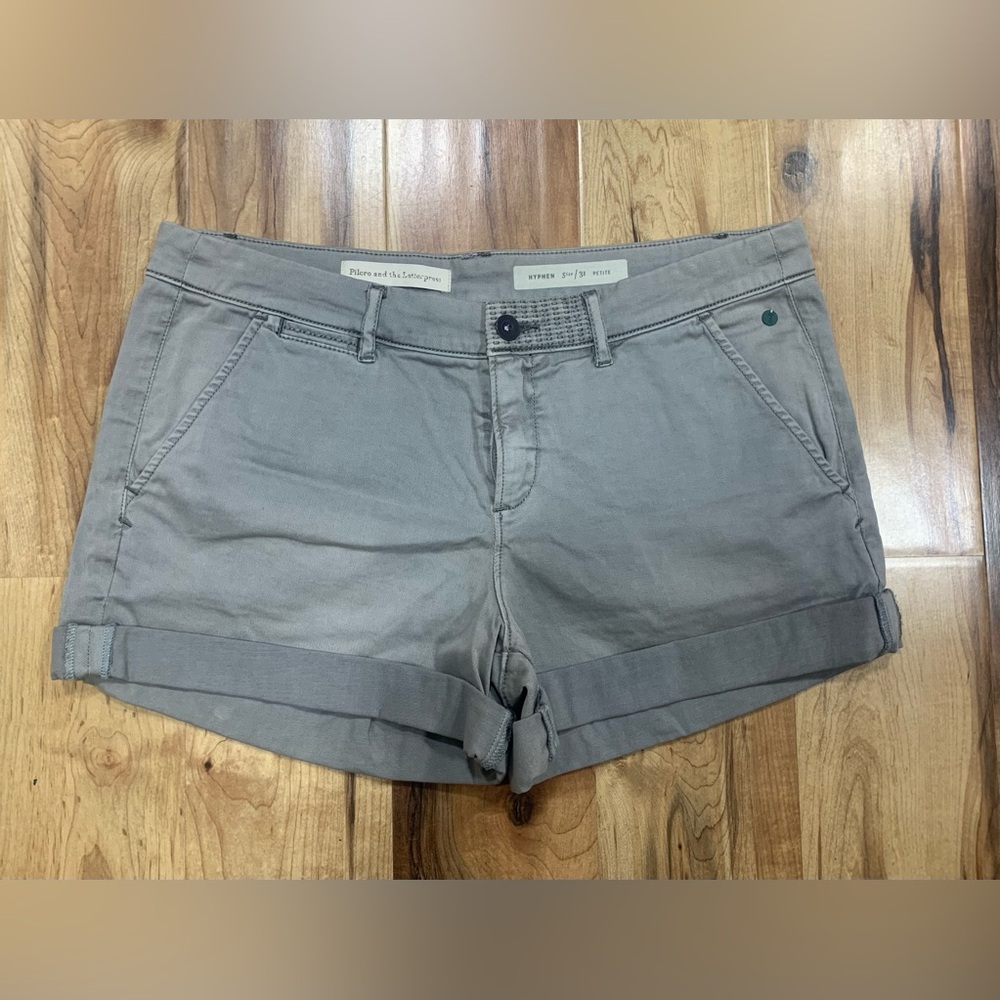 Anthropologie Pilcro and the letterpress Chinio Shorts Hyphen Gray SZ 31 Petite